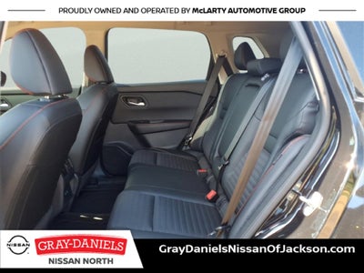 2025 Nissan Rogue Rock Creek