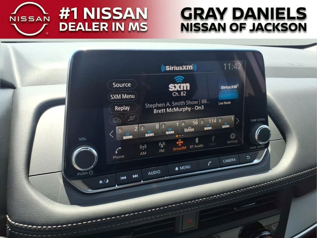 2026 Nissan Rogue Dark Armor