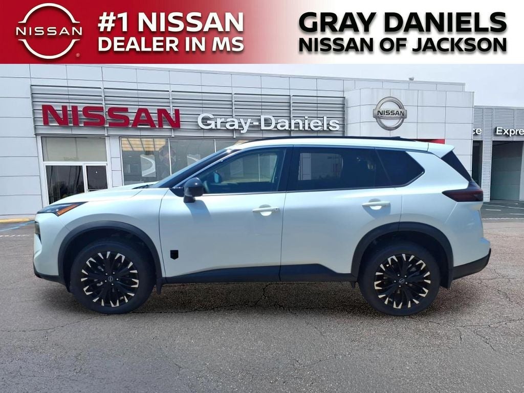 2026 Nissan Rogue Dark Armor