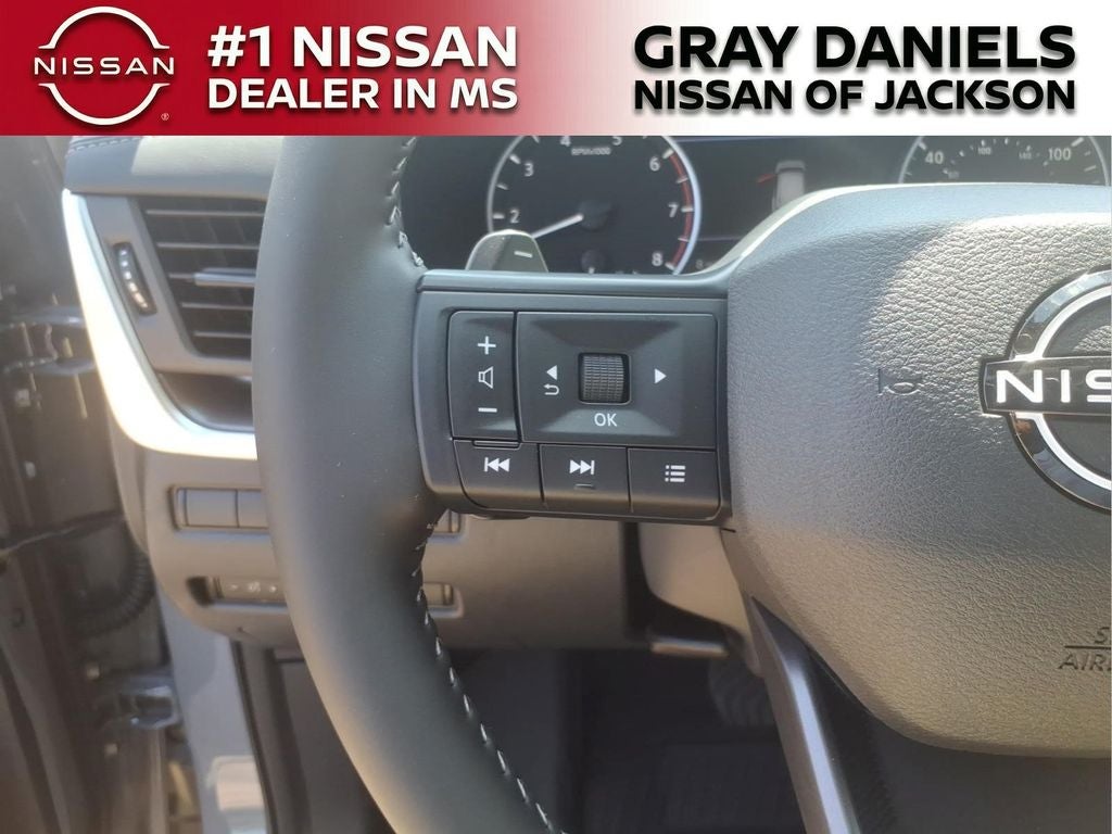2026 Nissan Rogue Dark Armor
