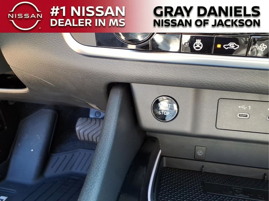 2026 Nissan Rogue Rock Creek