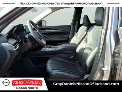 2023 INFINITI QX60 PURE