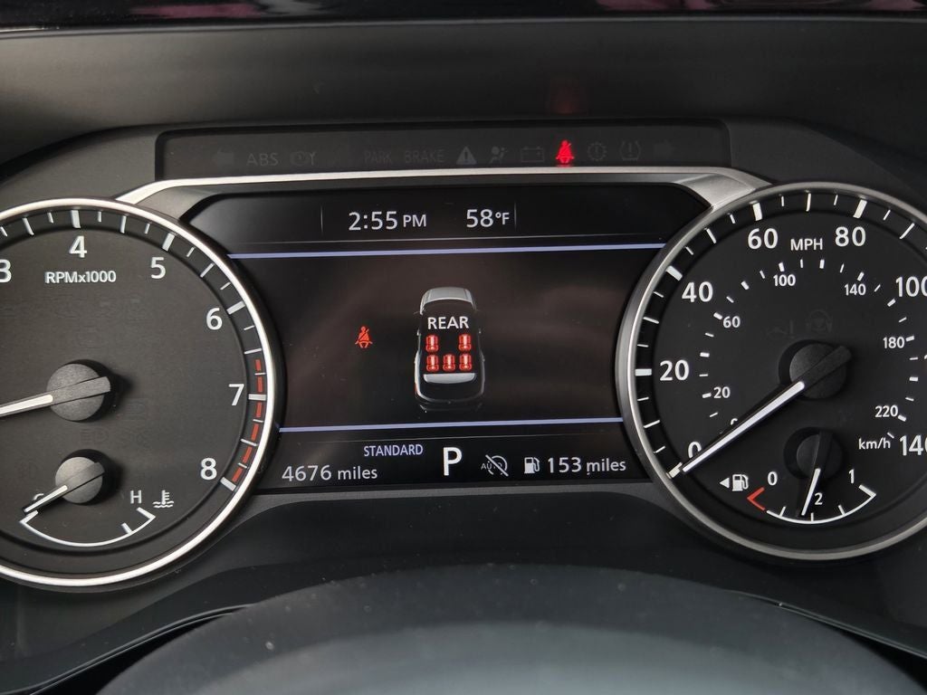 2025 Nissan Pathfinder SV