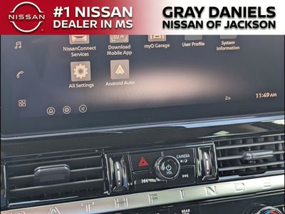 2026 Nissan Pathfinder SV