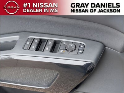 2026 Nissan Pathfinder SV