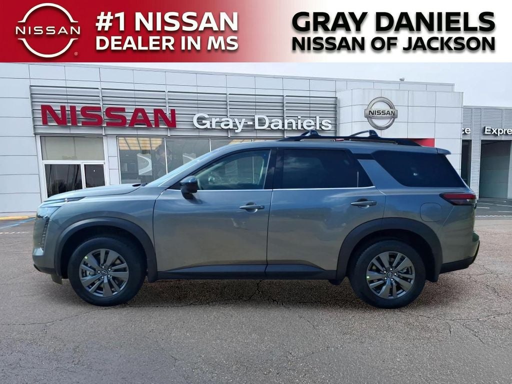 2026 Nissan Pathfinder SV