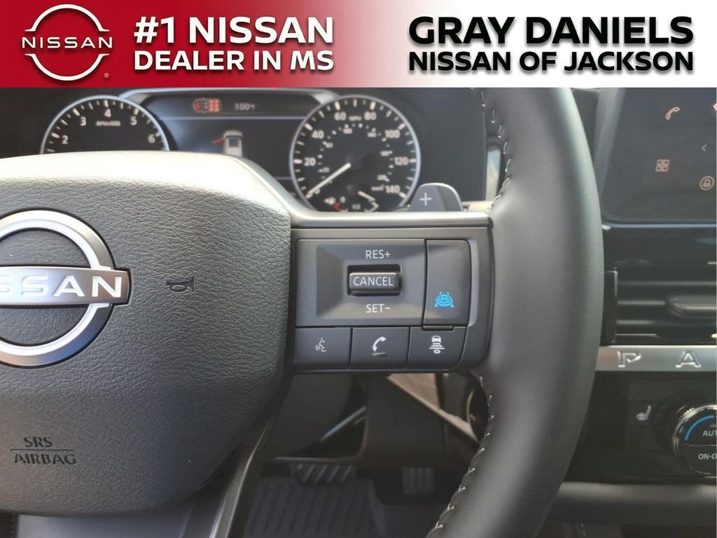 2026 Nissan Pathfinder SV