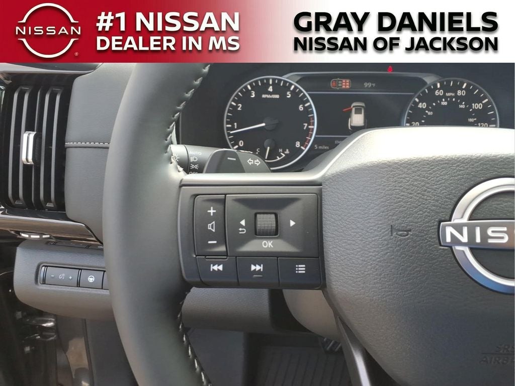 2026 Nissan Pathfinder SV