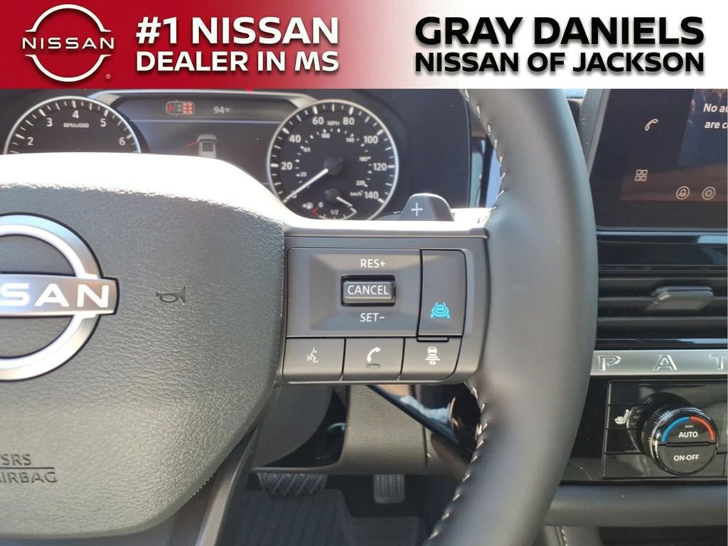 2026 Nissan Pathfinder SV