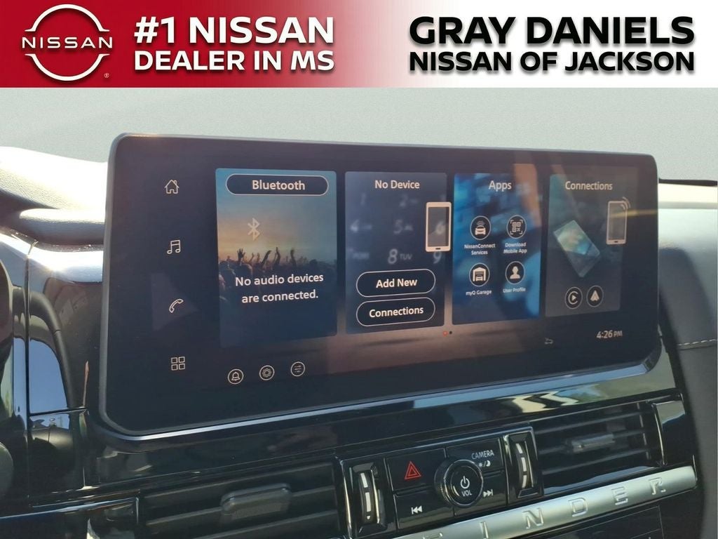 2026 Nissan Pathfinder SV