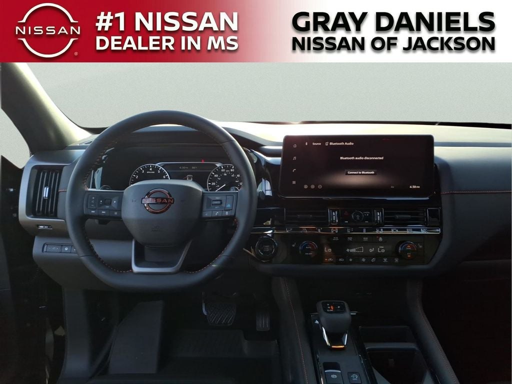 2026 Nissan Pathfinder SV