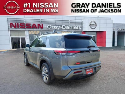 2026 Nissan Pathfinder SL