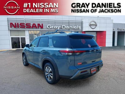 2026 Nissan Pathfinder SL