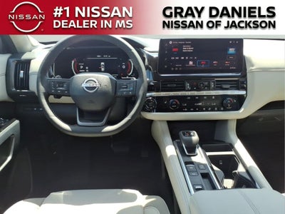 2026 Nissan Pathfinder SL