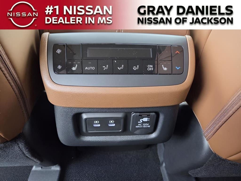 2026 Nissan Pathfinder Platinum