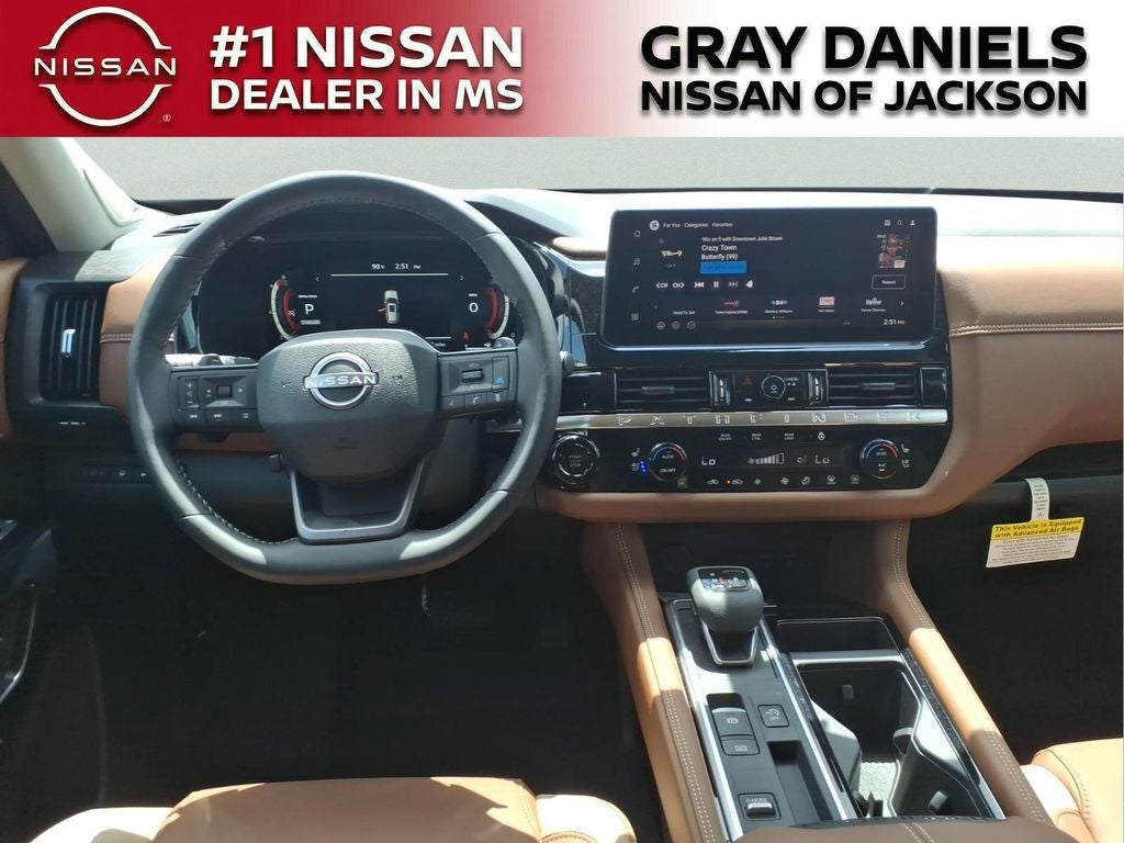2026 Nissan Pathfinder Platinum