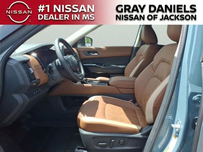 2026 Nissan Pathfinder Platinum