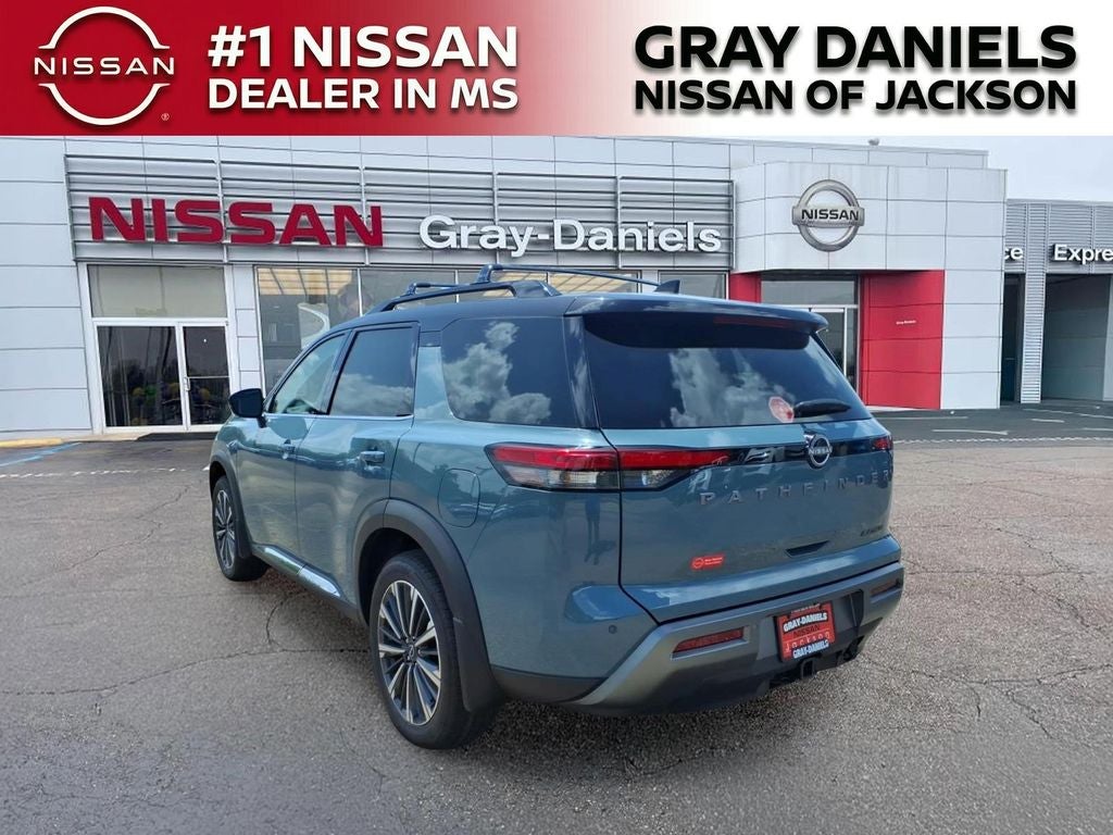 2026 Nissan Pathfinder Platinum