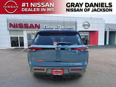 2026 Nissan Pathfinder Platinum