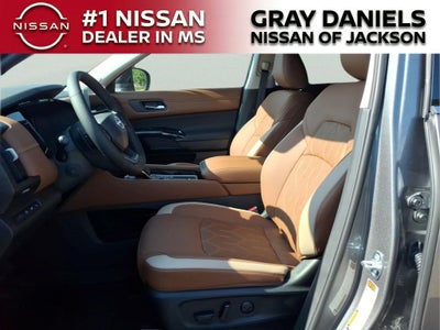 2026 Nissan Pathfinder Platinum