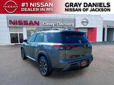 2026 Nissan Pathfinder Platinum