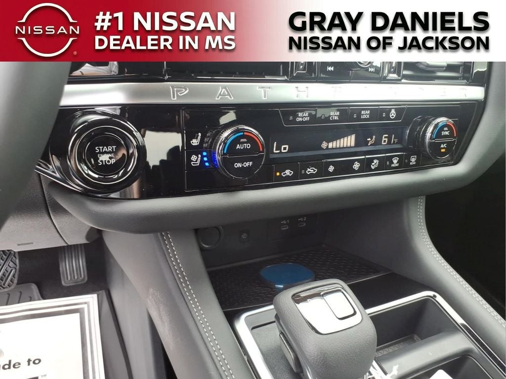 2026 Nissan Pathfinder Platinum