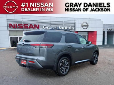 2026 Nissan Pathfinder Platinum