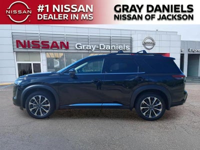 2026 Nissan Pathfinder Platinum
