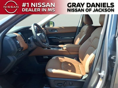 2026 Nissan Pathfinder Platinum