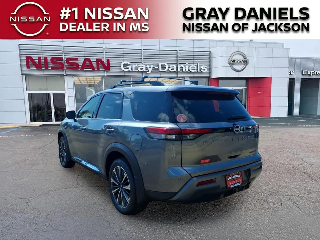 2026 Nissan Pathfinder Platinum
