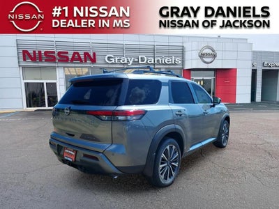 2026 Nissan Pathfinder Platinum