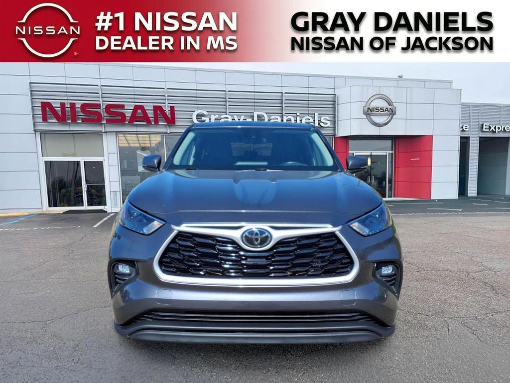 2024 Toyota Highlander LE