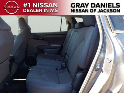 2024 Toyota Highlander LE