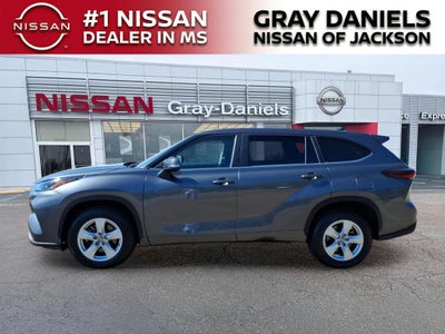 2024 Toyota Highlander LE