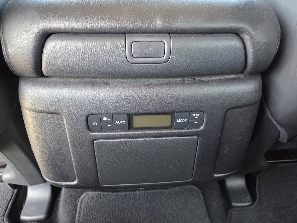 2022 Nissan Armada SV