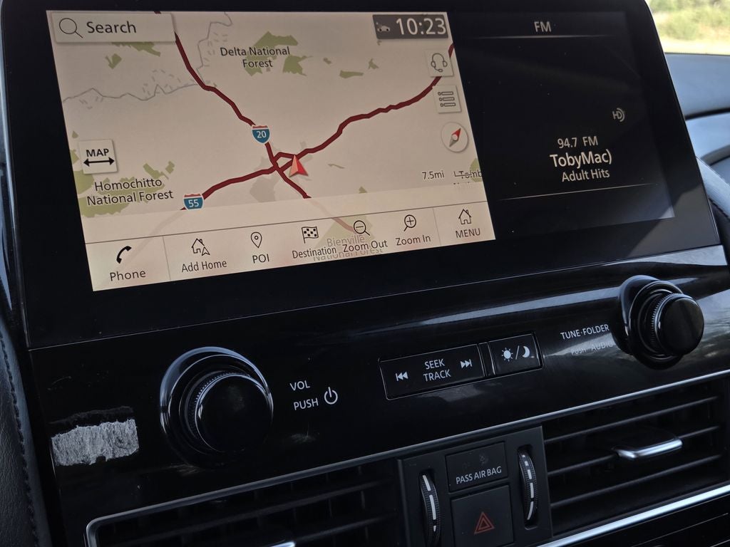 2022 Nissan Armada SV