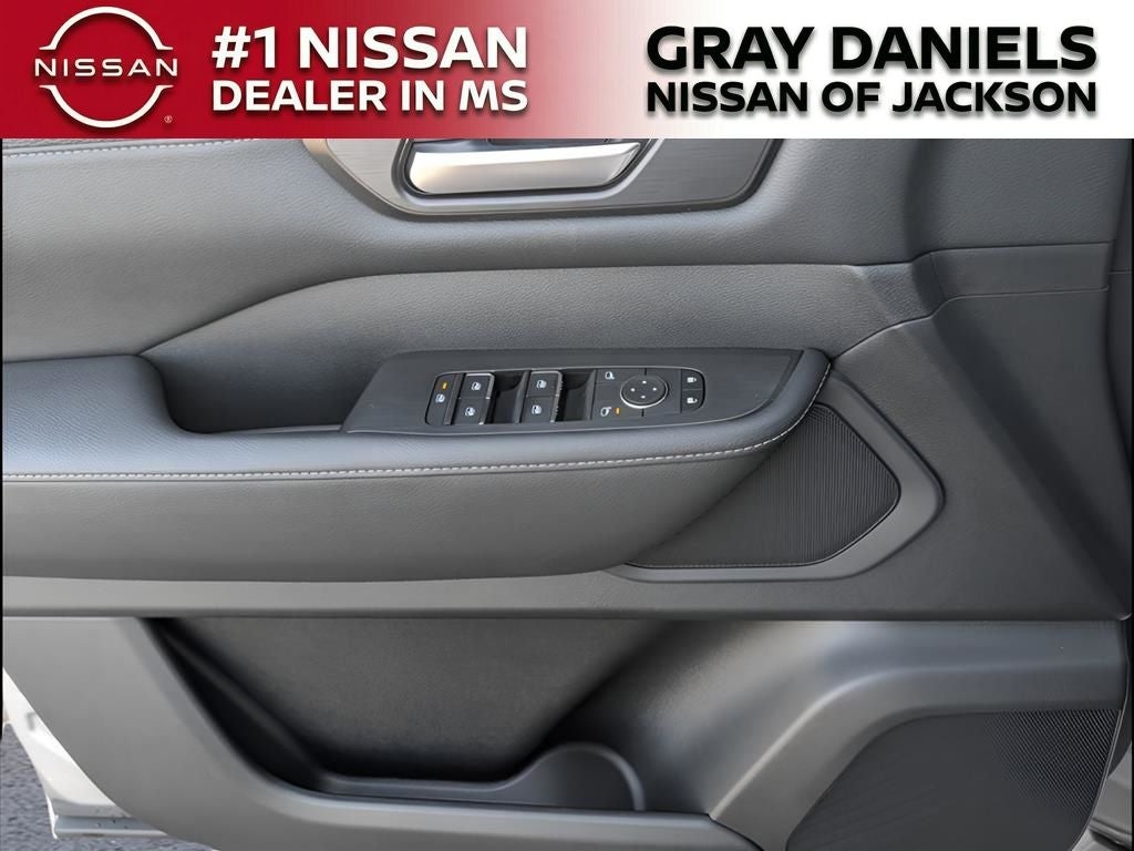 2026 Nissan Armada SV