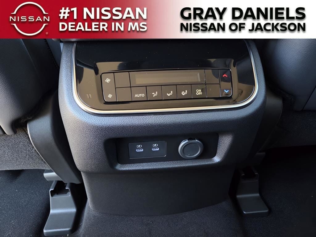 2026 Nissan Armada SV