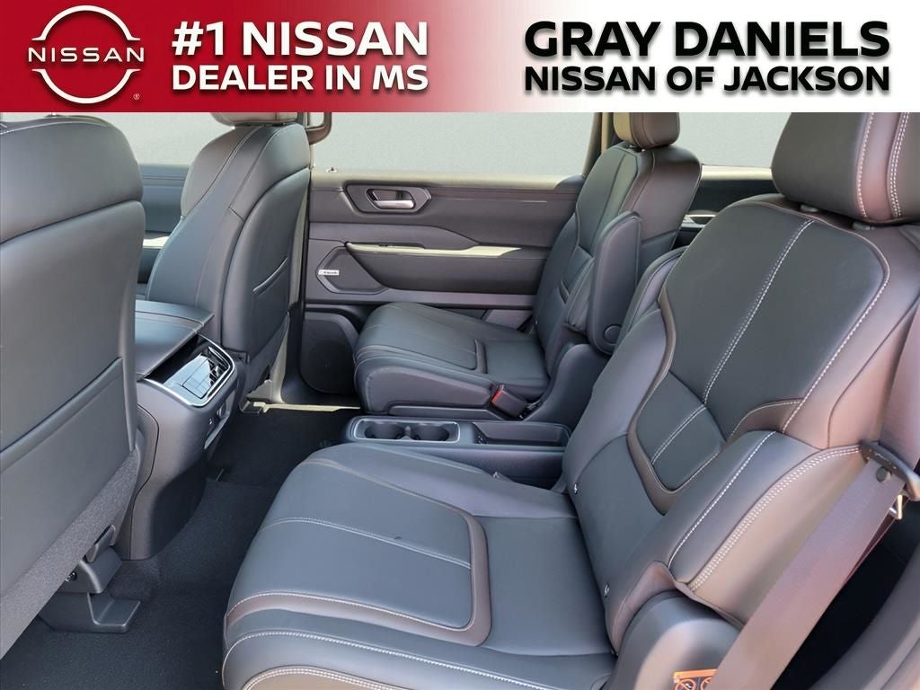 2025 Nissan Armada SL