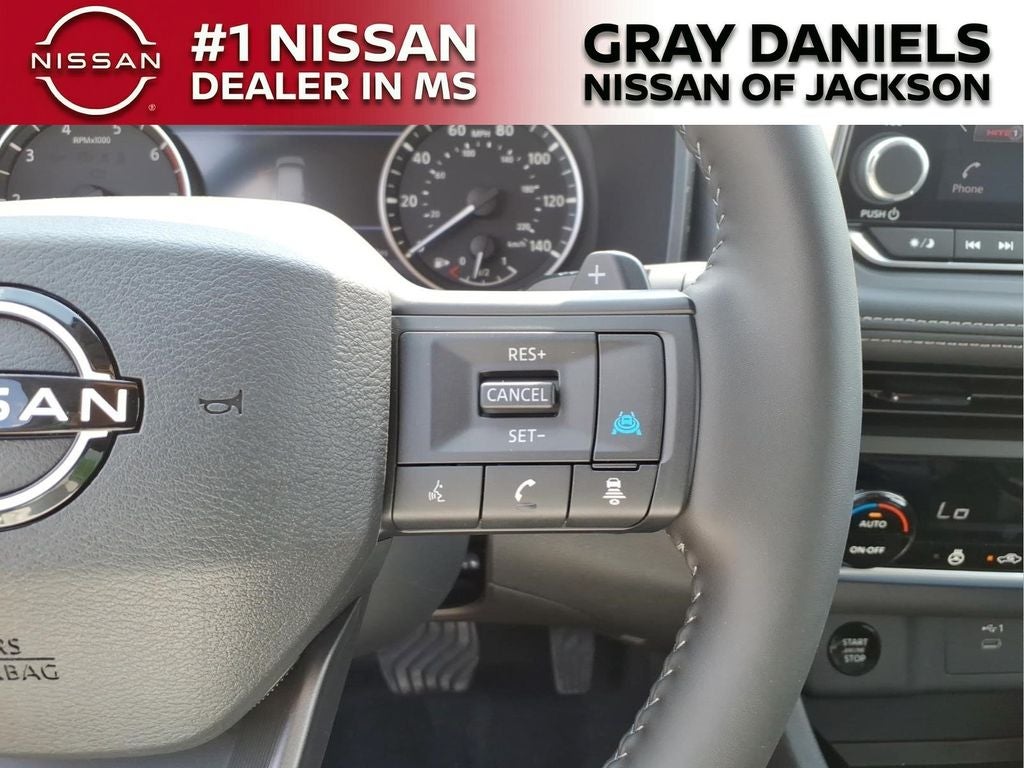 2026 Nissan Rogue Dark Armor