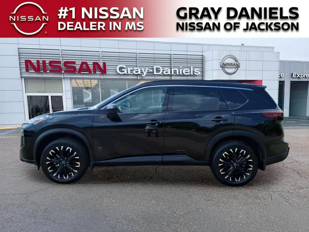2026 Nissan Rogue Dark Armor