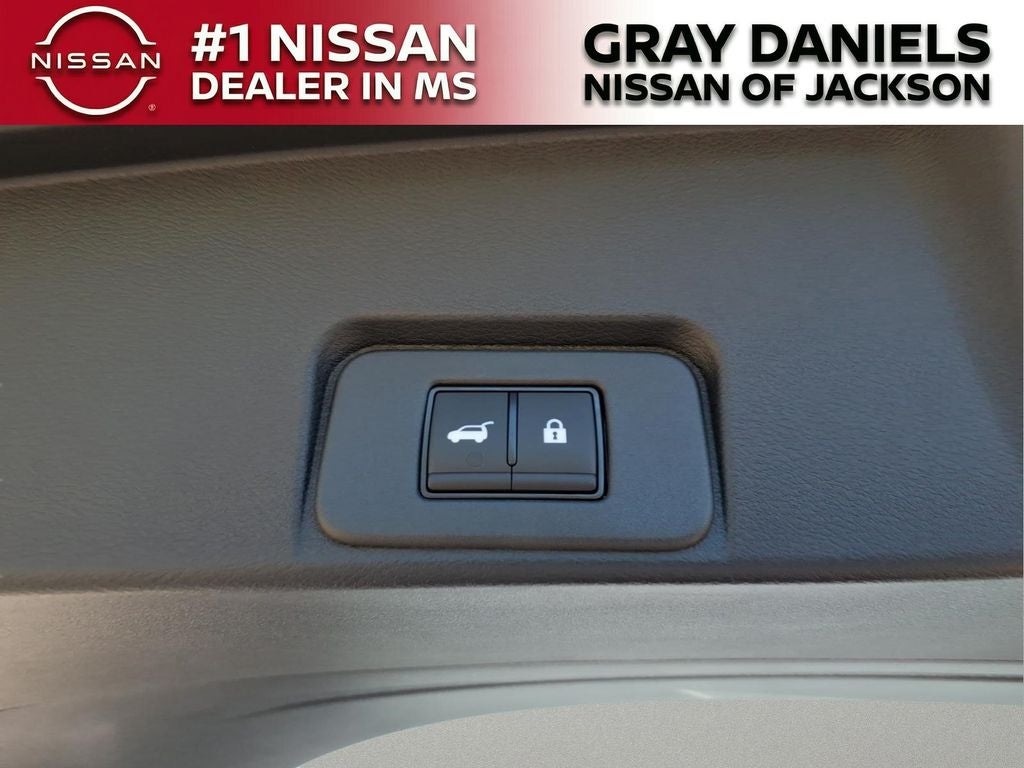 2026 Nissan Rogue Dark Armor