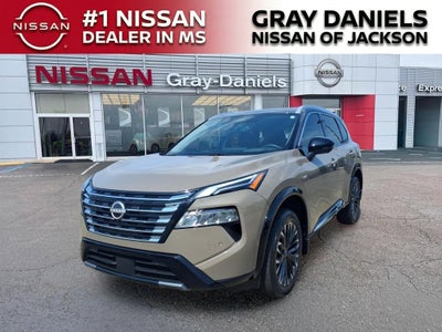 2025 Nissan Rogue Platinum