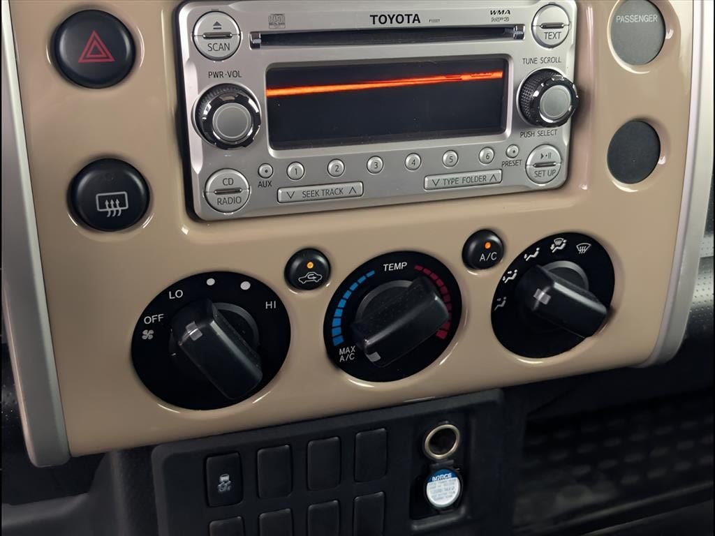 2013 Toyota FJ Cruiser Base