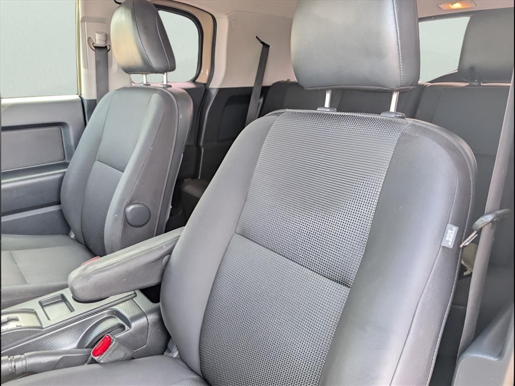 2013 Toyota FJ Cruiser Base