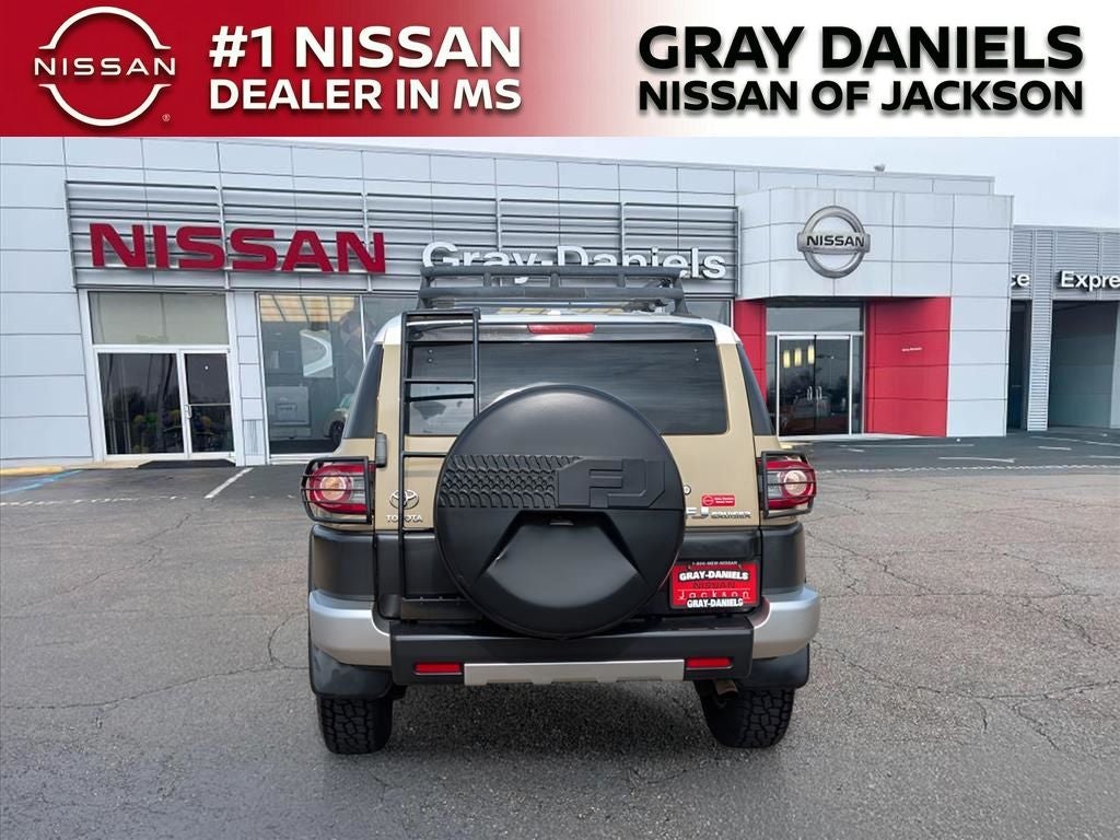 2013 Toyota FJ Cruiser Base