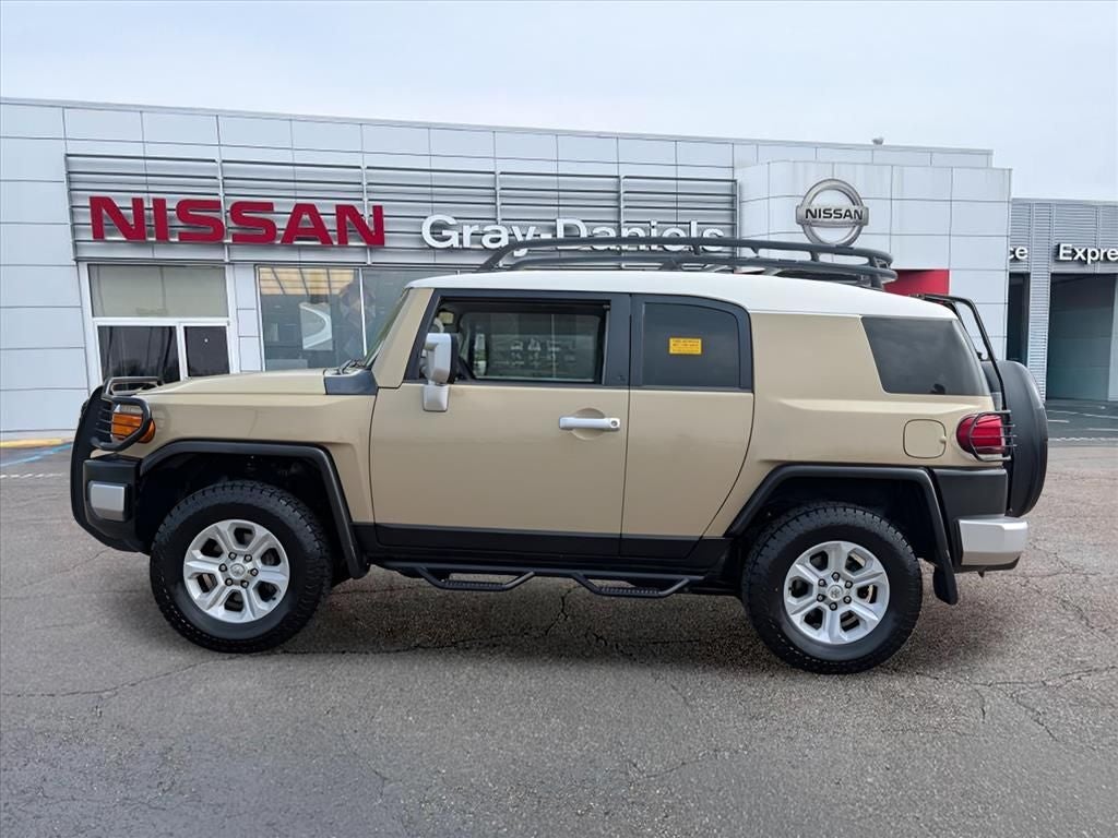 2013 Toyota FJ Cruiser Base