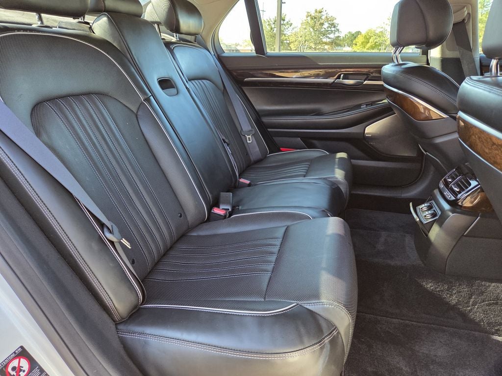 2018 Genesis G90 3.3T Premium