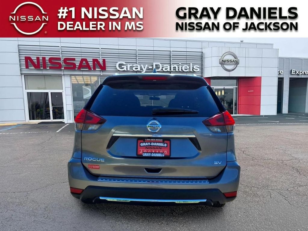 2017 Nissan Rogue SV