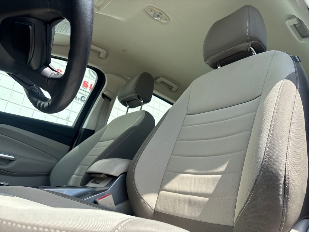 2013 Ford C-Max Hybrid SE